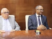 نائب وزير الإسكان يزور مقر جهاز تنفيذ مشروعات الإسكان والمرافق الليبي لبحث سبل تعزيز التعاون