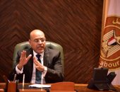 وزير العمل يعلن عن إعلان نتائج  إنتخابات عمالية تكميلية في 3 شركات..اليوم