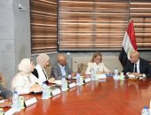 وزير التربية والتعليم يبحث مع مدير مكتب اليونسكو الإقليمي في القاهرة تعزيز سبل التعاون في المشروعات التعليمية التي يتم تنفيذها بالتعاون مع المنظمة