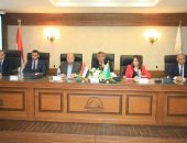 محافظ الجيزة يعقد إجتماعاً مع رؤساء المراكز والمدن والأحياء لتطوير منظومة العمل والإرتقاء بمستوى الخدمات المقدمة للمواطنين