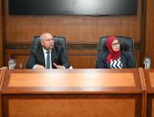 خلال اللقاء الأسبوعي لنائب رئيس مجلس الوزراء للتنمية الصناعية وزير الصناعة والنقل بالمستثمرين بمقر هيئة التنمية الصناعية