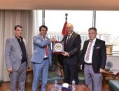 وزير العمل يستقبل وفدا من النقابة العامة للعاملين بالبترول والكيماويات الأردنية..