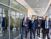 وزير الطيران يتفقد مطار برج العرب الدولي ويتابع أعمال تطوير مبني الركاب الجديد للوقوف على جاهزيته لبدء التشغيل .