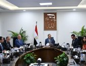 رئيس الوزراء يتابع الجهود الخاصة بتطهير مصرف “المحيط” بمحافظة المنيا
