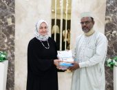 رئيس مركز تطوير تعليم الطلاب الوافدين والأجانب تبحث سبل التعاون العلمي واللغوي مع رئيس المجلس الأعلى للغة العربية في أفريقيا