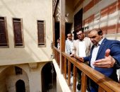 وزير الإسكان يتفقد سير العمل بمشروع ترميم وإعادة تأهيل وتوظيف وكالة قايتباى بالجمالية بمحافظة القاهرة