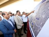 وزير الإسكان يتفقد سير العمل بمحور “عمرو بن العاص” الحر.. والقطاع الأخير لمحور الفريق كمال عامر بمحافظة الجيزة