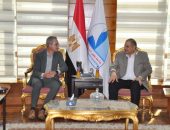 رئيس جامعة كفر الشيخ يستقبل وفد السفارة الهولندية لبحث سبل التعاون العلمي