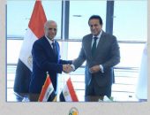 سفير العراق في القاهرة يلتقي نائب رئيس مجلس الوزراء ووزير الصحة والسكان المصري