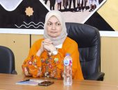 شاركت الدكتورة نهلة الصعيدي، مستشار شيخ الأزهر لشؤون الوافدين، رئيس مركز تطوير تعليم الطلاب الوافدين والأجانب بالأزهر، في ملتقى الوافدين الذي أُقيم  بمقر المركز بالتعاون مع لجنة الطالب الوافد بالمجلس الإسلامي العالمي للدعوة والإغاثة تحت عنوان (نلتقي لنرتقي)