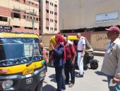 مدينة الروضة تشهد إطلاق حملة على مركبات التوكتوك للتأكيد على الالتزام بالتعريفة المقررة ووضع ملصقات بقيمة التعريفة للإعلان عنها أمام المواطنين