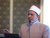 رئيس جامعة الأزهر يشيد بجهود كليات الطب وتنظيمها للمؤتمر الدولي المجمع لأقسام المخ والأعصاب ويرصد 50 ألف جنيه جائزة للأبحاث العلمية المتميزة في جميع المجالات