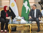 محافظ الشرقية  يلتقي الدكتورة إيمان خليفة الأمين العام للمجلس القومي للمرأة