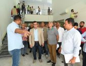 وزير الإسكان يتفقد اللمسات الأخيرة للانتهاء من تنفيذ فرع توثيق مدينة العلمين الجديدة المميز