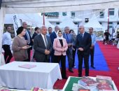 رئيس هيئة الكتاب ونائب محافظ دمياط يفتتحان الدورة الخامسة لمعرض رأس البر