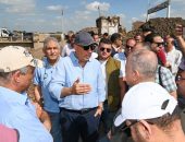 الدكتور سويلم يتفقد تجربة تثبيت الجسر المشترك بين قناة طنطا الملاحية ومصرف تلا بمحافظة الغربية