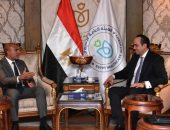 رئيس هيئة الرعاية الصحية يبحث مع رئيس أسترازينيكا مصر دعم مرضى الأورام وأصحاب الأمراض النادرة وتعزيز الوصول بالخدمات الصحية للمناطق النائية بتكنولوجيا التطبيب عن بُعد