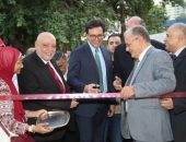 وزير الثقافة يفتتح فعاليات “الملتقى الدولي الثامن للكاريكاتير” ويثمن احتفاء الملتقى بأسطورة الكوميديا الفنان الراحل سمير غانم