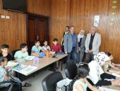 محافظ الشرقية  يتفقد مكتبة مصر العامة بمدينة فاقوس ويطلع على الأنشطة الثقافية والفنية ويستجيب لرغبة سيدة بتوفير فرصة عمل لنجلها من ذوي الهمم بالقطاع الخاص