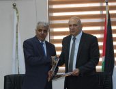 “التربية” والسياحة تبرمان اتفاقية تعاون لتعزيز التعليم السياحي لدى طلبة المدارس والجامعات