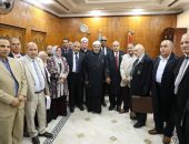 رئيس جامعة الأزهر يتفقد أعمال التطوير والتجديد بكلية اللغة العربية بالزقازيق