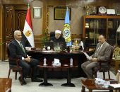 رئيس جامعة الأزهر يشيد بجهود مركز الاستشارات الهندسية بقنا في دعم مسيرة التنمية المستدامة في محافظات الصعيد