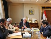 وزير التعليم العالي يبحث مع السفير السوداني بالقاهرة سبل التعاون المشترك بين البلدين