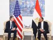 وزير الخارجية والهجرة وشئون المصريين بالخارج يستقبل وزير الخارجية الأمريكي