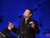 هاني شاكر وإيمان عبد الغني يحيان الليلة التاسعة من مهرجان القلعة بمسرح كامل العدد