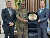 استقبال والي ولاية البحر الأحمر للقنصل العام في بورسودان بمناسبة انتهاء فترة عمله