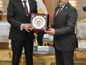 محافظ الشرقيه يستقبل وزير العمل  لبحث سُبل تعزيز التعاون المشترك وتسليم عقود عمل لذوي الهمم بشركات القطاع الخاص
