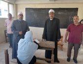 رئيس الإدارة المركزية لشؤون المناطق والخدمات، يتابع امتحانات الدور الثاني للشهادة الثانوية الأزهرية بالشرقية.