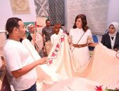 رئيسة الأمانة الفنية للتحالف الوطني للعمل الأهلي التنموي تزور معرض تنمية الأسرة المصرية بمهرجان العلمين الجديدة