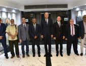 الزراعة: المدير التنفيذي للتعمير والتنمية الزراعية يتابع ملف الاستثمار والارشاد والميكنة وأصول الهيئة في محافظة أسوان