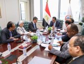 نائب رئيس مجلس الوزراء وزير الصحة يستقبل وفد البنك الدولي لبحث التعاون في ملف التنمية البشرية