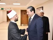 وزير الأوقاف يستقبل محافظ دمياط  ويبحثان التعاون المشترك في الدعوة وعمارة المساجد بالمحافظة