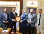 وزير العمل يستقبل وفدا من النقابة العامة للعاملين بهيئة الإسعاف المصرية..