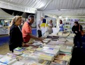 اقبال جماهيري كبير على معرض السويس الثاني للكتاب