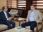 وزير الزراعة يلتقي قنصل مصر العام الجديد في بورسودان لتنسيق العمل بين الوزارة والقنصلية المصرية بالسودان في المرحلة القادمة