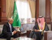 أمير منطقة المدينة المنورة يستقبل القنصل العام المصري