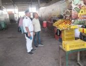 حملة مكبرة لرفع الاشغالات بالسوق القديم وأمام الباكيات بمجمع خدمات الدهار