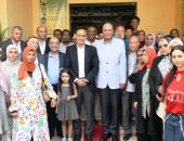 وزير التربية والتعليم يصل أسوان لمتابعة جهود تنفيذ الآليات والقرارات المنظمة للعام الدراسي الجديد..ويعقد لقاءًً مع معلمي عدد من المدارس