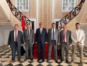 السفير المصري بالجزائر يستقبل وفد شركة المقاولين العرب خلال زيارتهم إلى الجزائر