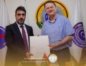 وزارة الكهرباء والطاقات المتجددة توقع مذكرة تفاهم مع شركة Starz Energies الأمريكية لتأسيس مصنع لإنتاج البطاريات وأنظمة تخزين الطاقة