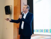 كيفية التأثير وخبرات نجاح والتسويق الشخصي ومهارات التحدث في اليوم الخامس من ملتقى لوجوس للشباب