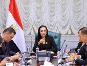وزيرة التضامن الاجتماعي تجتمع بالإدارة المركزية للرعاية الاجتماعية .. وتوجه بتطوير الخدمات المقدمة لدور الرعاية والاهتمام بكبار السن