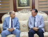 كدواني يستقبل الهلباوي لمناقشة تقدم مشروعات برنامج التنمية المحلية بصعيد مصر في المنيا