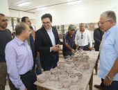 وزير الثقافة يتفقد عددًا من المواقع الثقافية بمدينة 15 مايو لمتابعة الموقف التنفيذي لسير العمل بها ويُصدر مجموعة من القرارات والتوجيهات الهامة