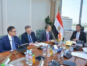 وزير التموين والتجارة الداخلية يجتمع مع وفد من البنك الدولى لمتابعة مستجدات مشروع زيادة السعات التخزينية لصوامع الحبوب.