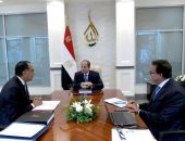 الرئيس عبد الفتاح السيسي يجتمع مع الدكتور مصطفى مدبولي رئيس مجلس الوزراء، والدكتور خالد عبد الغفار نائب رئيس مجلس الوزراء للتنمية البشرية وزير الصحة والسكان.